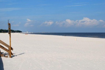 Biloxi beach before the oil