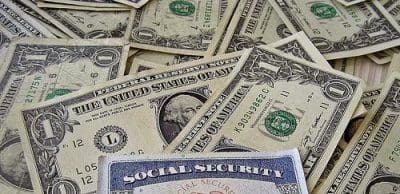 The federal minimum wage is staying put in 2012.