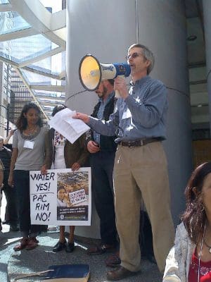 IPS Director John Cavanagh speaks in support of the people of El Salvador against Pacific Rim mining company.