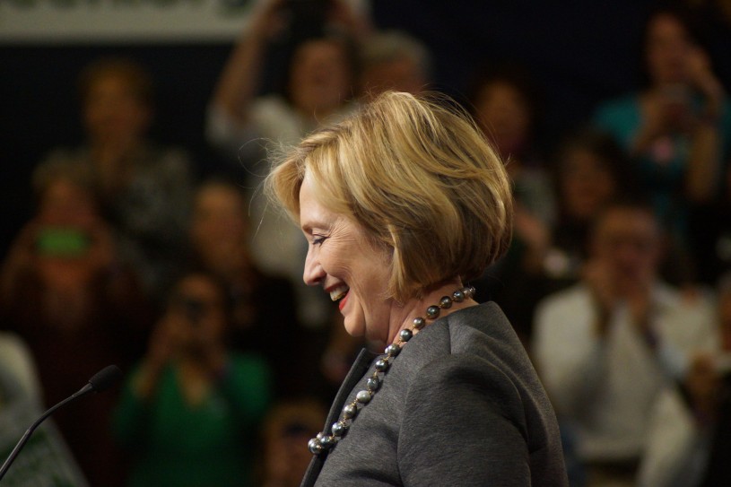 hillary-clinton-making-speech-middle-class