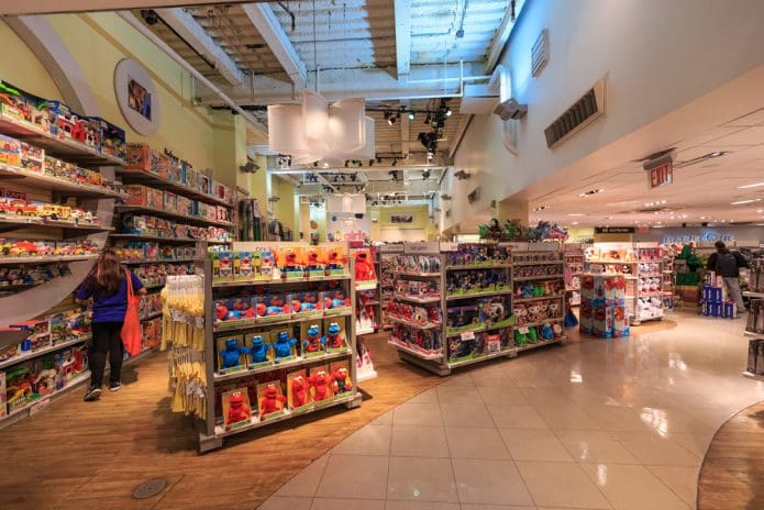 toys-r-us-workers-rights